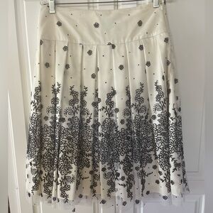 Adrianna Papell Boutique Floral Beaded Skirt Creamy White Black Beads, Tulle